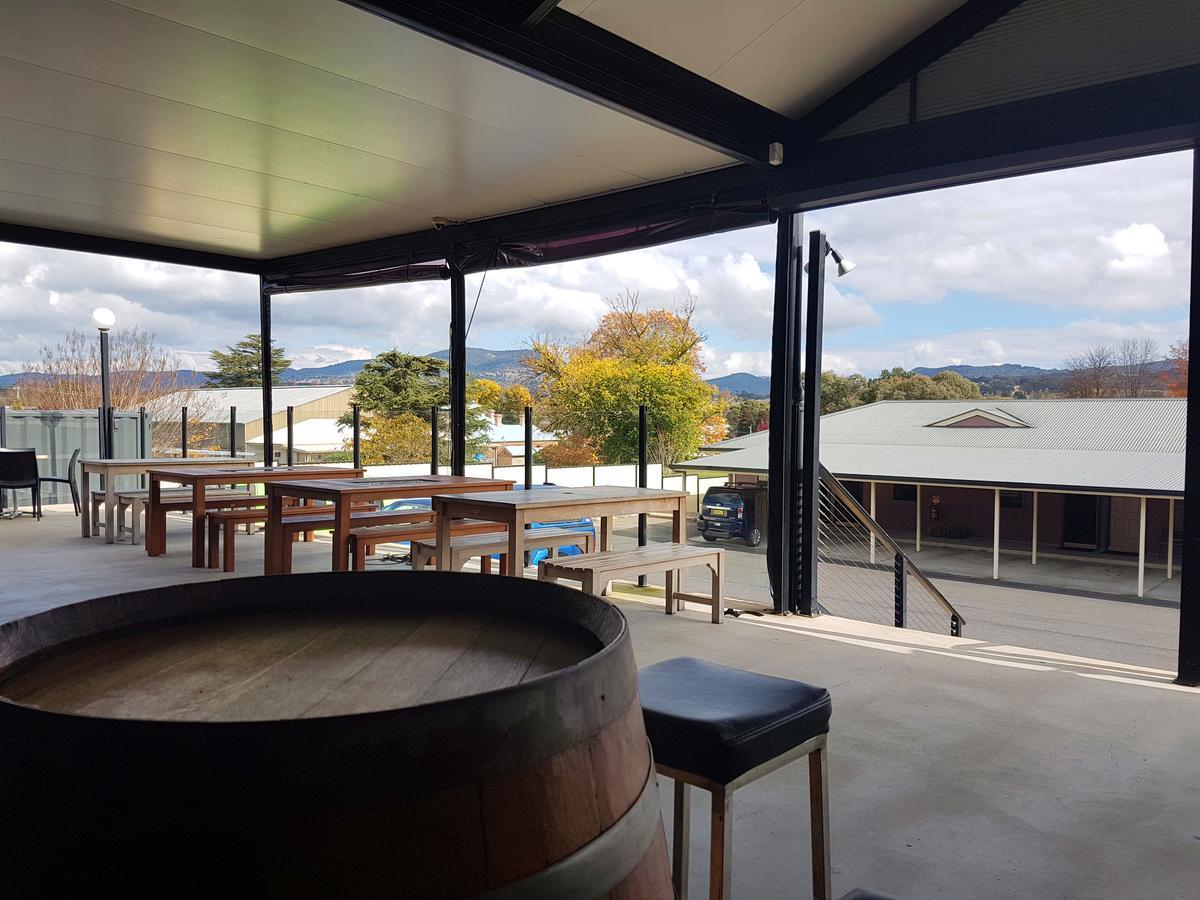 Tenterfield Tavern And Motor Inn Bagian luar foto