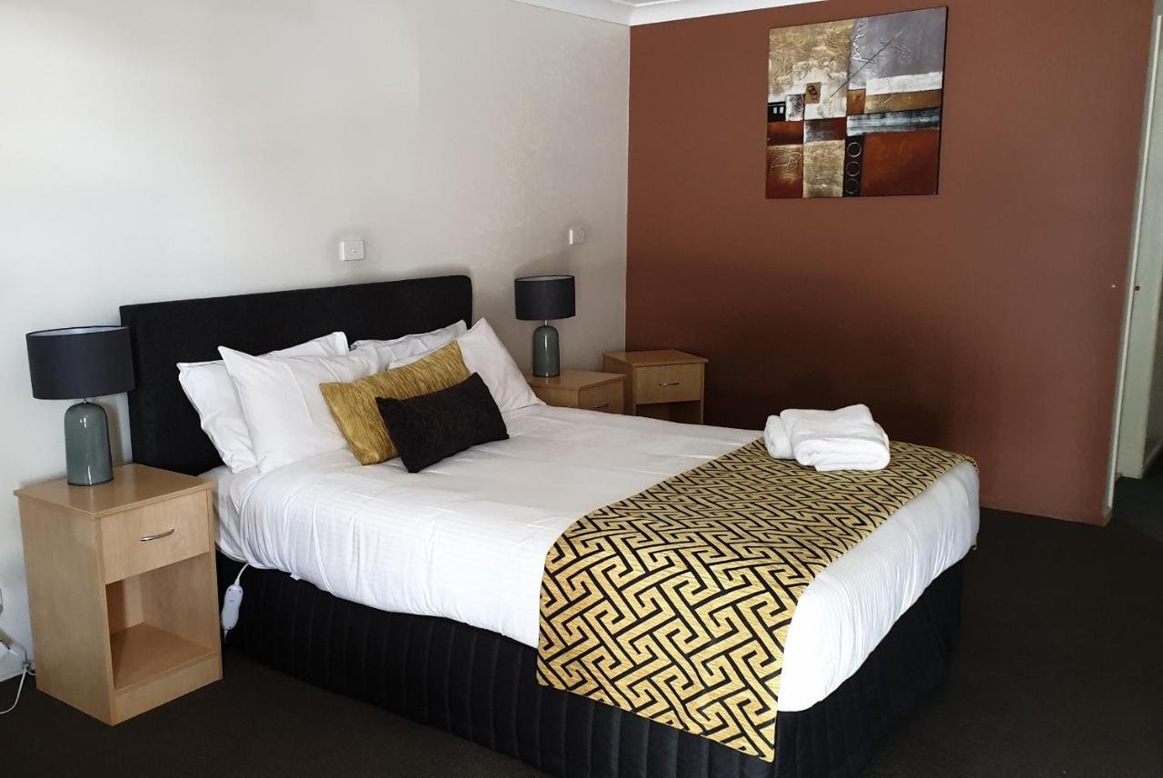 Tenterfield Tavern And Motor Inn Bagian luar foto
